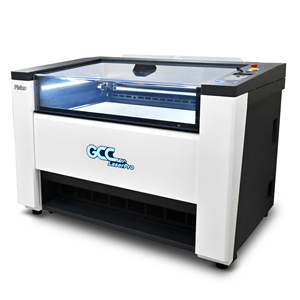 GCC запускает лазерный гравер LaserPro Piolas 400